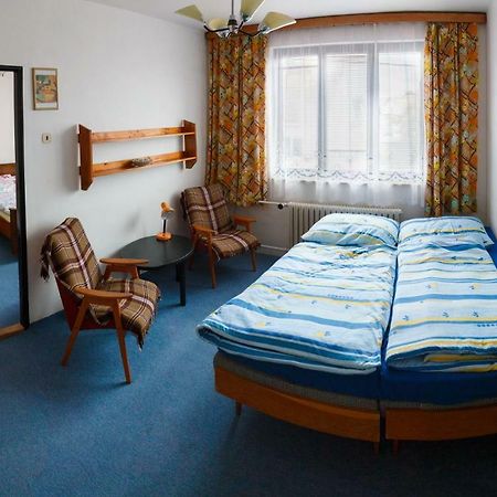 Family House Moravsky Kras Guest House Vilémovice Exterior photo